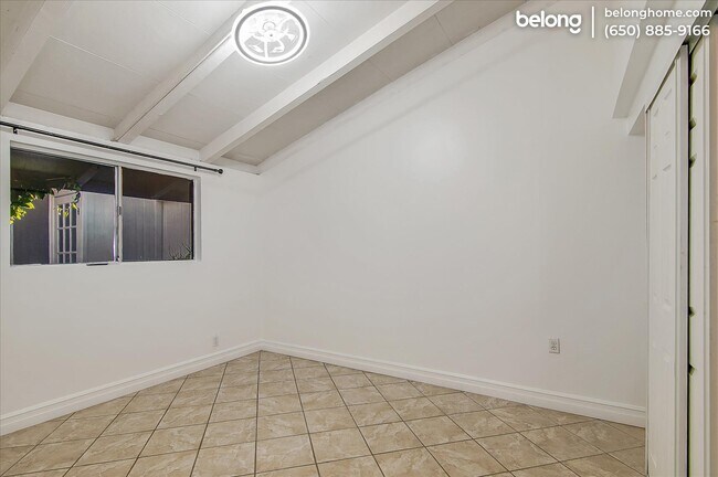 Building Photo - 6513 Corbin Ave