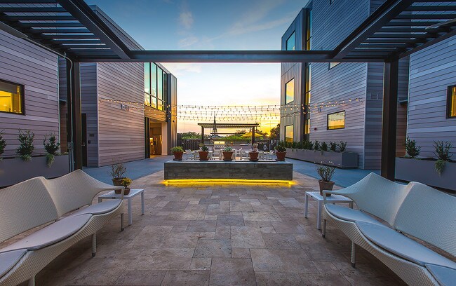 The Richardson at Tarrytown - Austin, TX | Apartment Finder