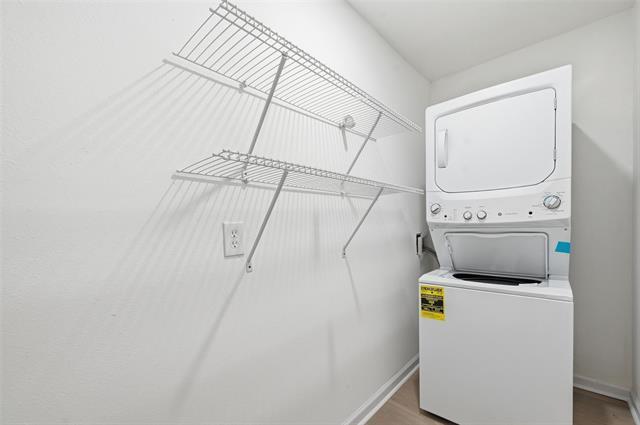 Building Photo - 4905 Miami Dr