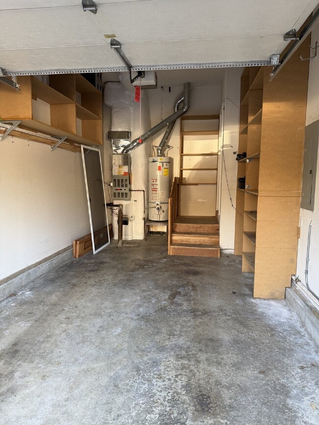 Building Photo - St. Johns 2-bedroom Condo