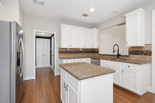 Building Photo - 19011 Polo Meadow Dr