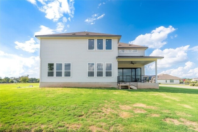 Building Photo - 301 Northcrest Dr