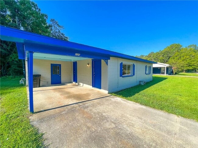 Building Photo - 226 Hildersheim Dr