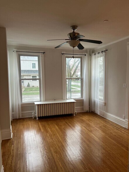 Building Photo - 601 Highland Ave