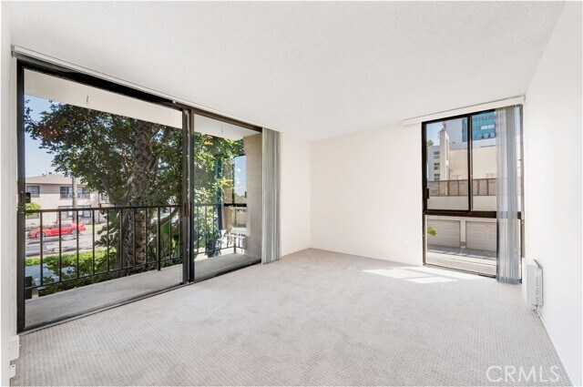 Building Photo - 1750 E Ocean Blvd