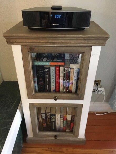 Building Photo - 2542 Pine St