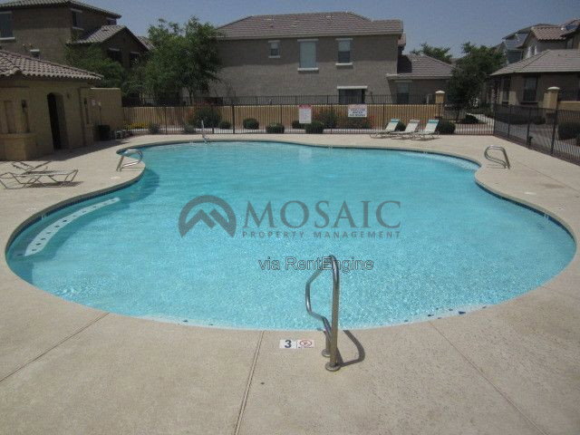 Building Photo - 599 S Buena Vista Ct