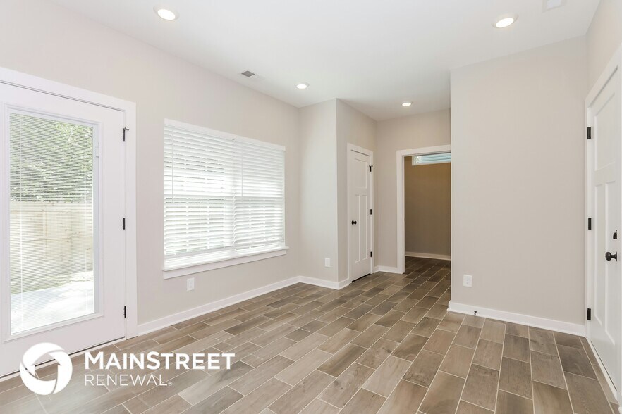 Building Photo - 5307 Nancy Seward Dr