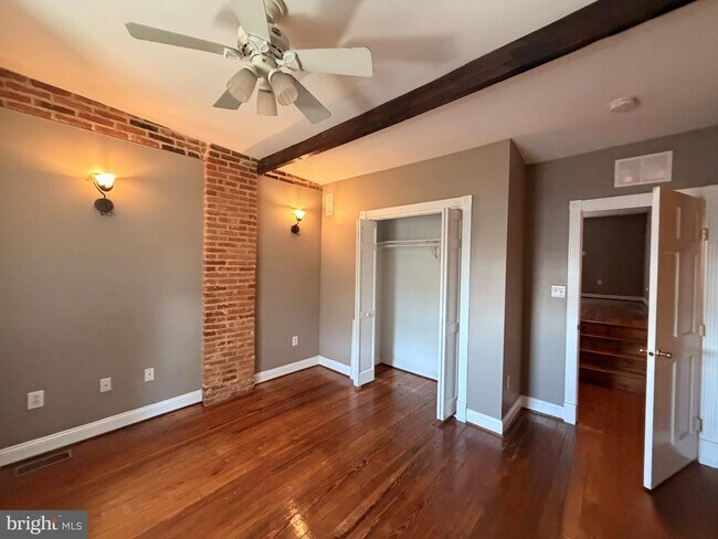 Building Photo - 1305 S Hanover St