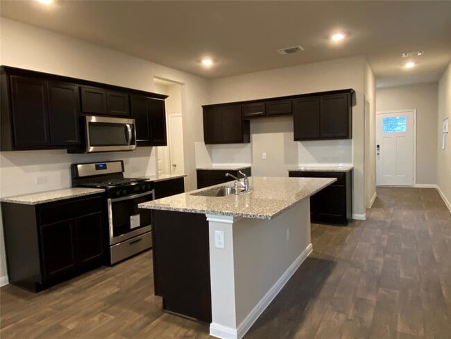 Building Photo - 3025 Tweedy Trail