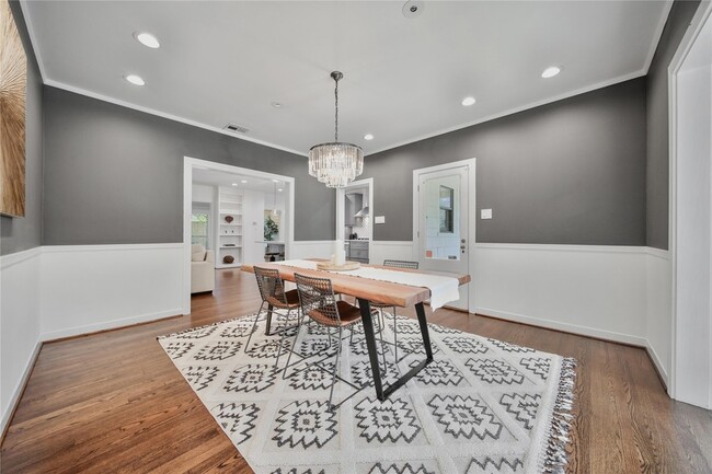 Building Photo - 2223 Dryden Rd