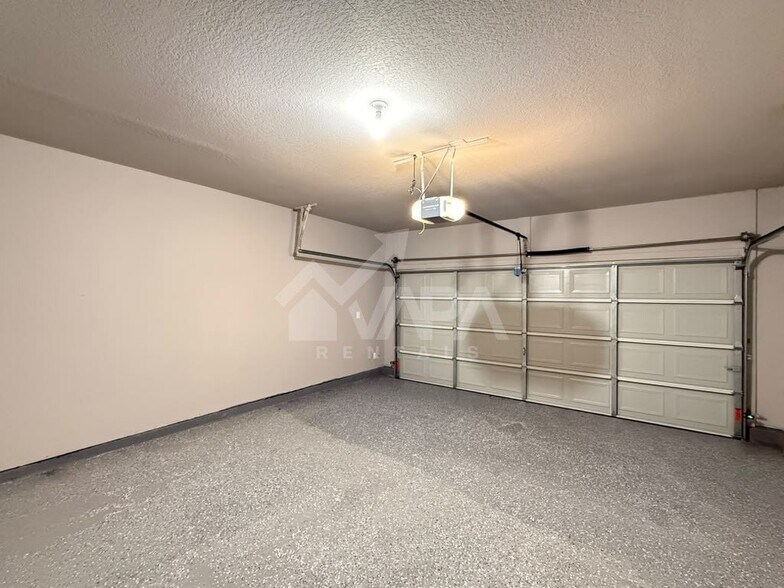 Building Photo - 8211 Monte Seco