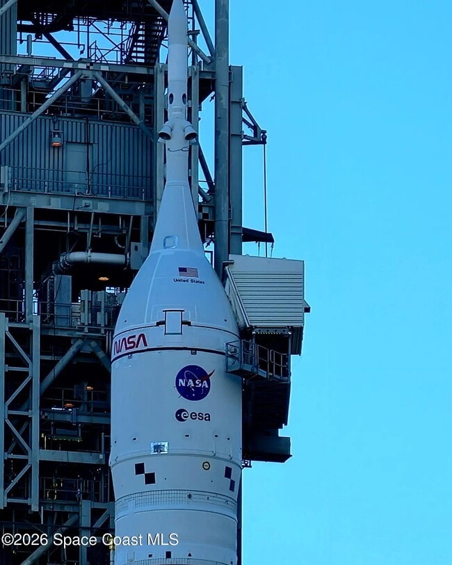 Building Photo - 3 Indian River Ave