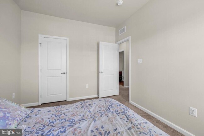 Building Photo - 3616 Jefferson Pike