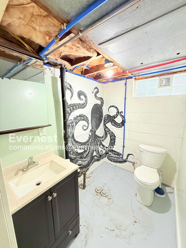 Building Photo - DEARBORN RENTAL: Single-Family Home with D...