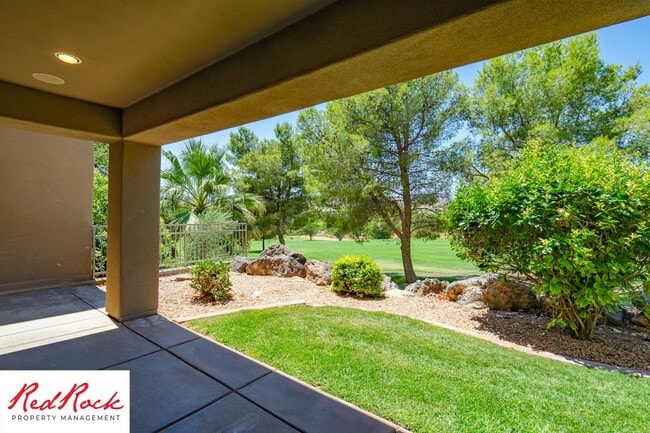 Building Photo - Remarkable 3 Bedroom Condo Next to Sunbroo...