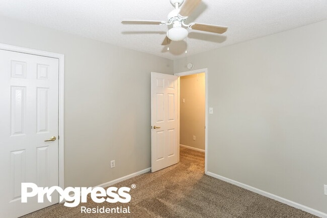 Building Photo - 4391 Greygate Ct SW