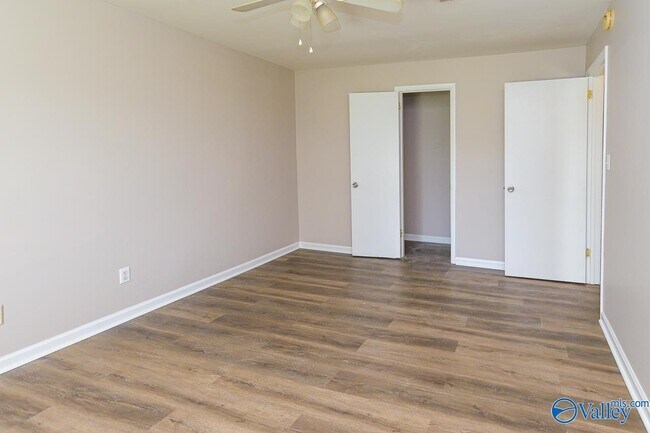 Building Photo - 4114 Triana Blvd SW