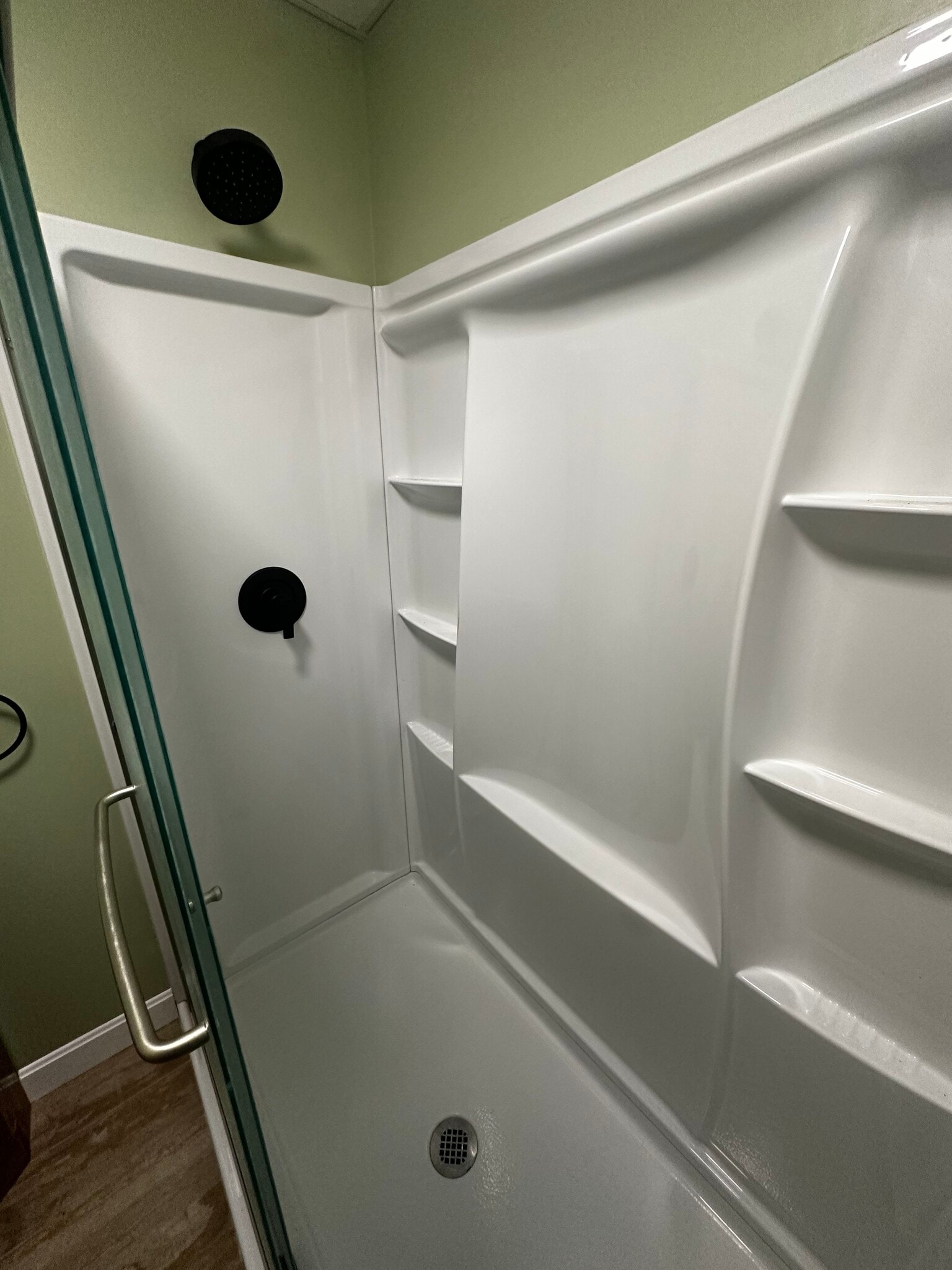 New Standup Shower - 511 William St