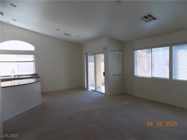 Building Photo - 6375 Salmon Mountain Ave