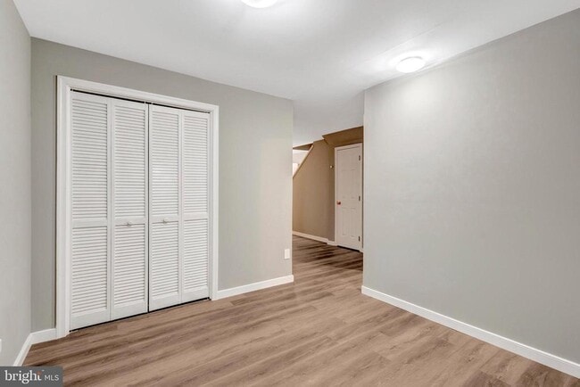 Building Photo - 5617 Gosling Dr