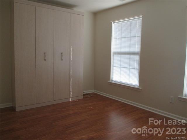 Building Photo - 2029 Chinabrook Ct