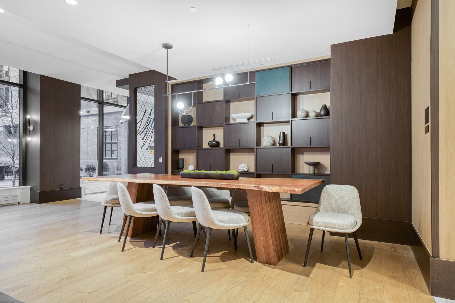 Building Photo - 99 E Dedham St