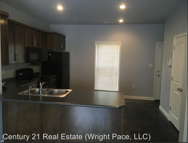 Building Photo - 120 Leggett St