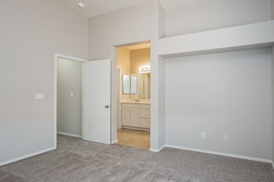 Building Photo - 5535 Black Sea Ct