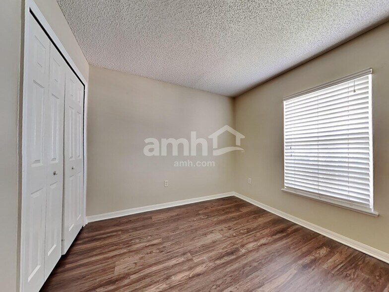Building Photo - 3416 Lawn Tennis Dr