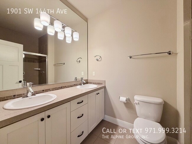 Building Photo - 1901 SW 144th Ave