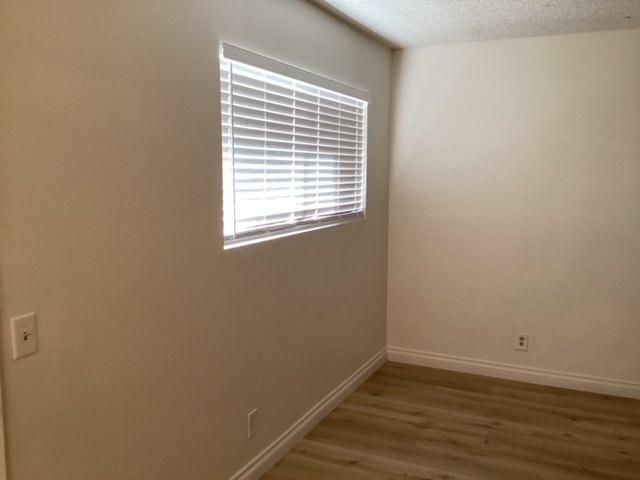Building Photo - 1-Bedroom Rental in Lancaster, CA with Modern Amenities
