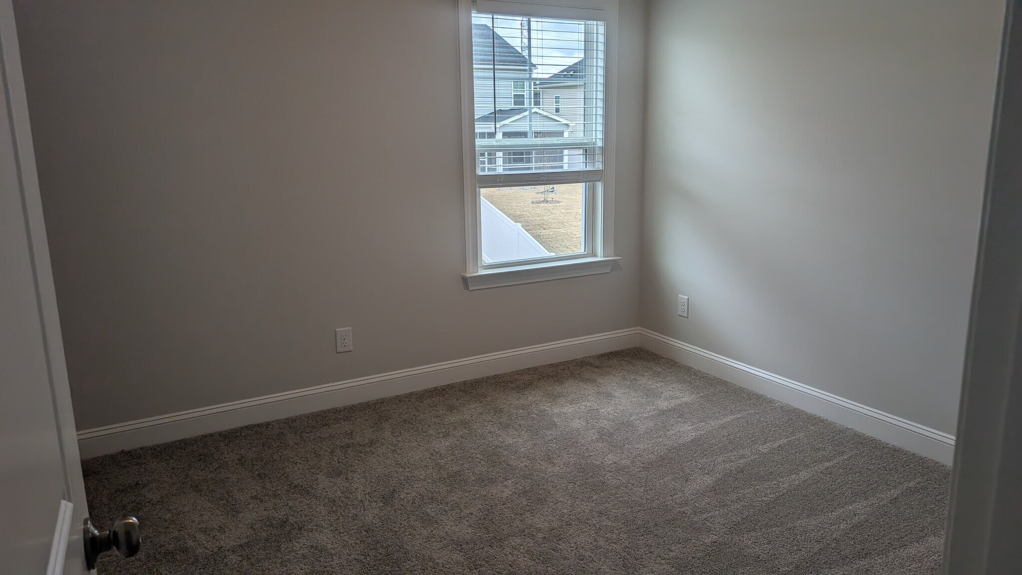 Building Photo - 1011 Constellation Cir