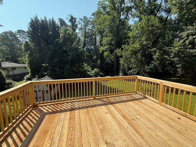 Building Photo - 305 Rollingwood Rd