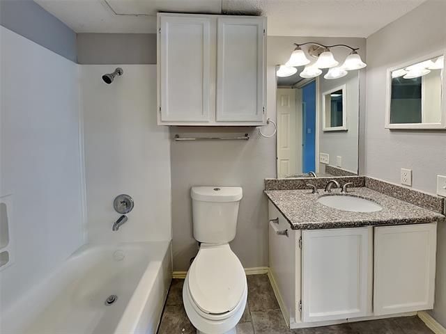 Building Photo - 6108 Abrams Rd