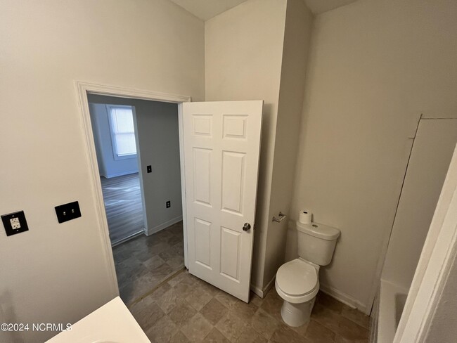 Building Photo - 217 N 17th St