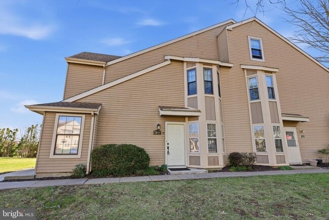 Building Photo - 2014 Barry Ct