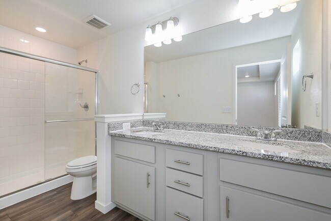 Building Photo - 4664 N Tower Dr