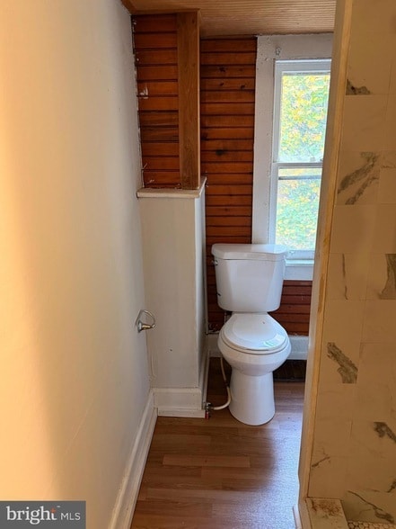 Building Photo - 73 Walnut St