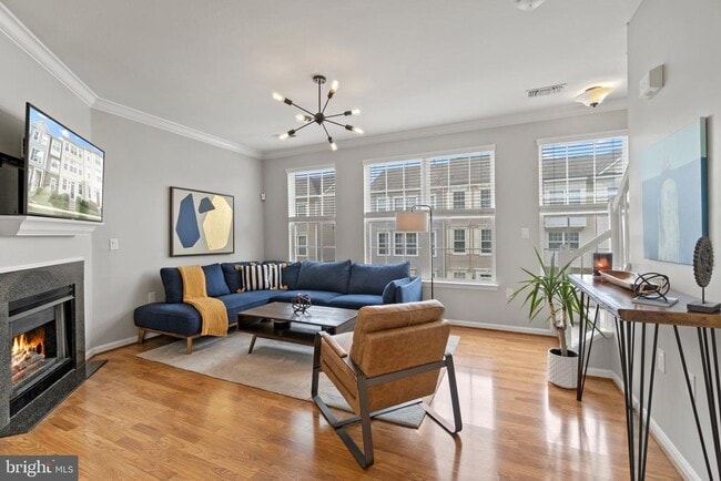 Building Photo - 21796 Kelsey Square