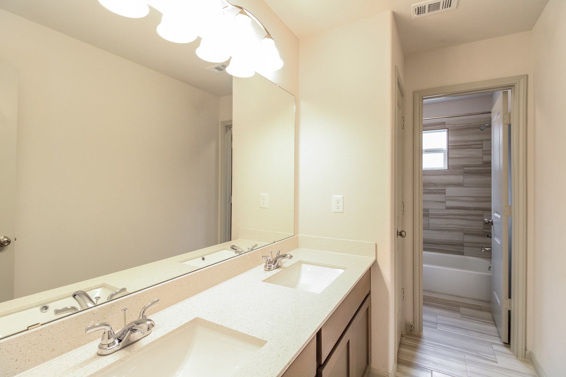 Building Photo - 7966 Tuscan Cypress Dr
