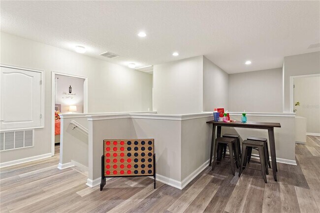 Building Photo - 5204 Oakbourne Ave