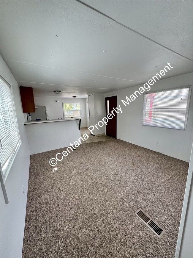 Building Photo - 2 bedroom in the Cobban Courts!