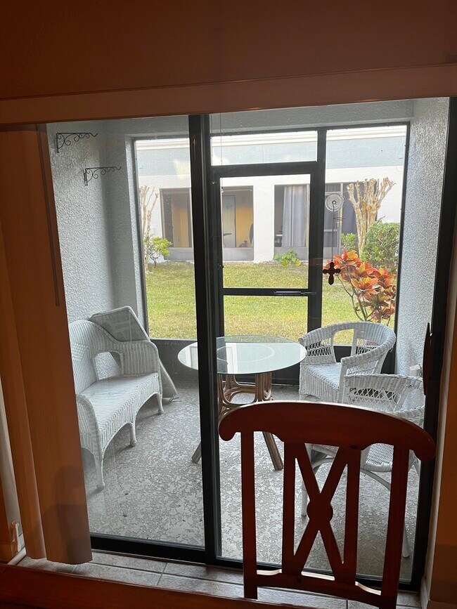 Building Photo - 3451 Windsor Lake Cir