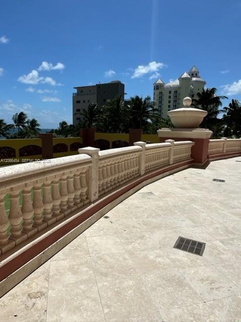 Building Photo - 2110 N Ocean Blvd