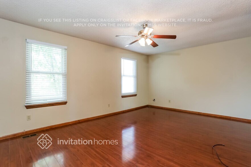 Building Photo - 4490 S Ceylon Way