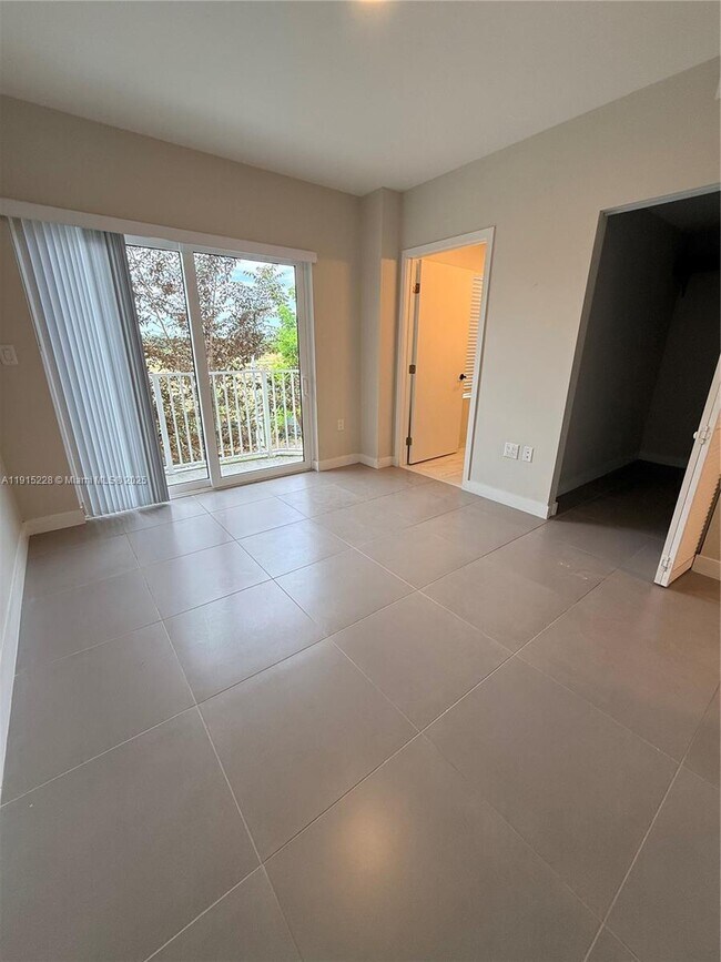 Building Photo - 25743 SW 144th Ave