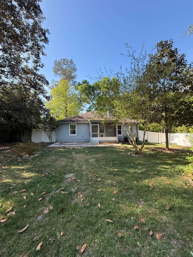 Building Photo - 4305 Snoopy Ln