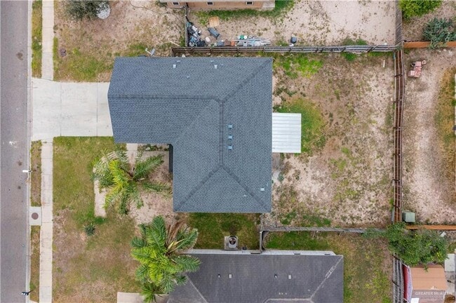 Building Photo - 4416 Thunderbird Ave