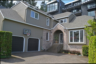 Building Photo - 2920 Northwest Shenandoah Terrace